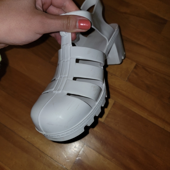 American Apparel Jelly Sandals - Picture 5 of 8